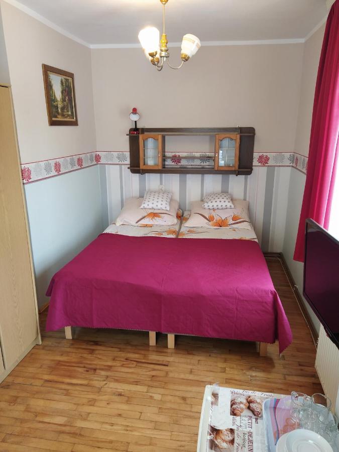 Noclegi U Krystyny Rewal Extérieur photo